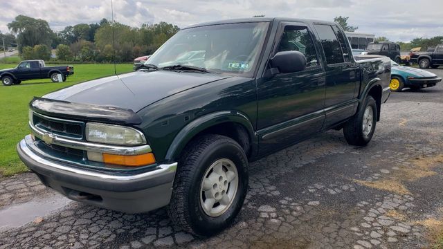 2002 Chevrolet S-10 LS Crew Cab ZR5 Automatic 4WD 4.3L V6 99K Miles Clean! - 21618106 - 3