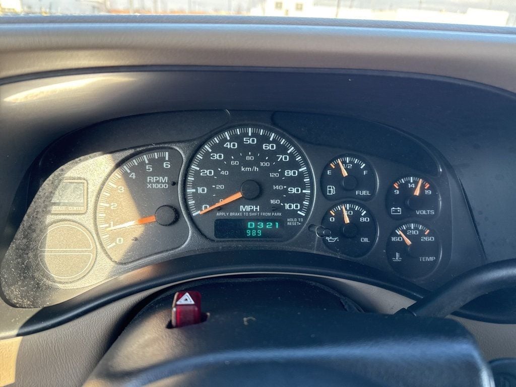 2002 Chevrolet Tahoe 4dr 1500 4WD LT - 22980478 - 12