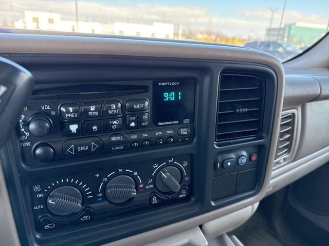 2002 Chevrolet Tahoe 4dr 1500 4WD LT - 22980478 - 14