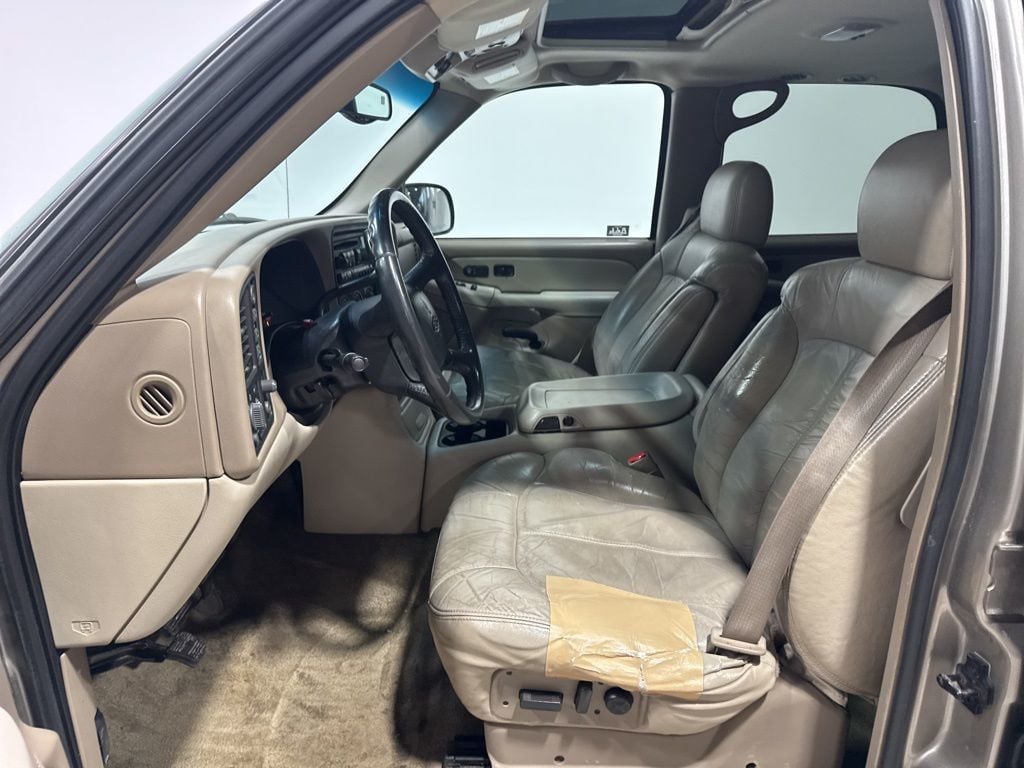 2002 Chevrolet Tahoe 4dr 1500 4WD LT - 22980478 - 19