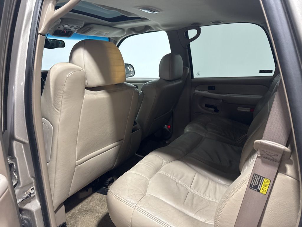 2002 Chevrolet Tahoe 4dr 1500 4WD LT - 22980478 - 29