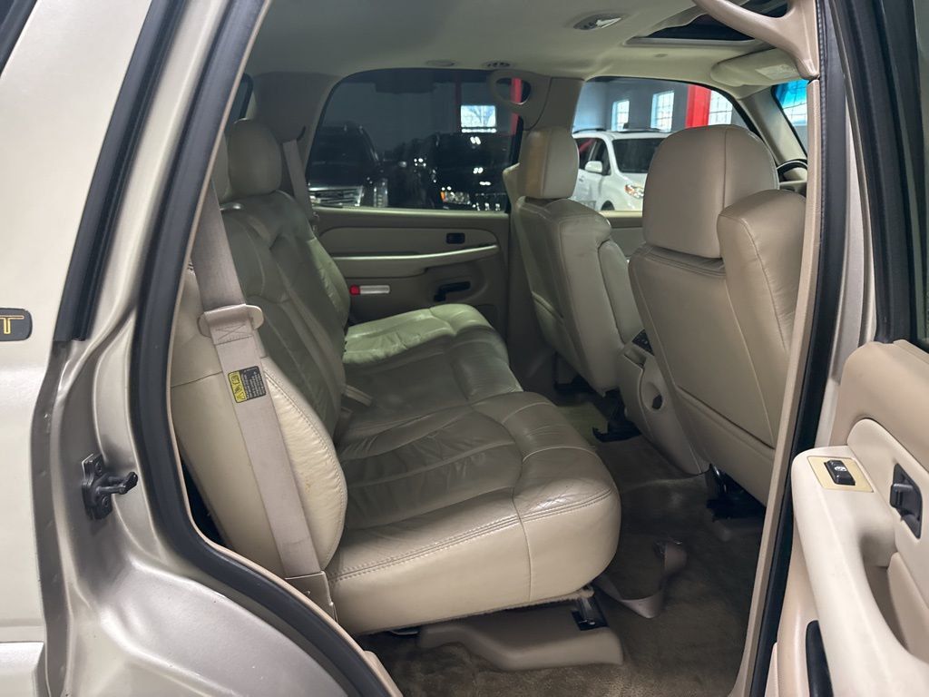 2002 Chevrolet Tahoe 4dr 1500 4WD LT - 22980478 - 33