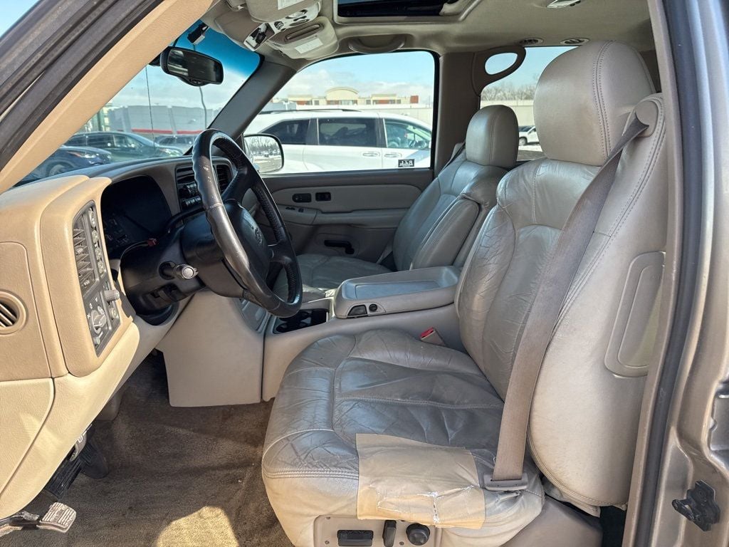 2002 Chevrolet Tahoe 4dr 1500 4WD LT - 22980478 - 7