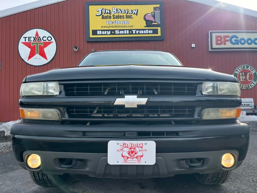 2002 Chevrolet Tahoe Z71 Off Road 4x4 with Rear Barn doors - 22975852 - 2