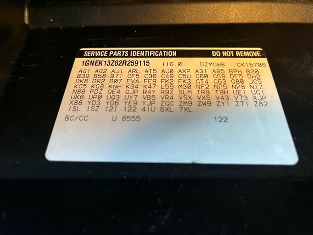 2002 Chevrolet Tahoe Z71 Off Road 4x4 with Rear Barn doors - 22975852 - 36