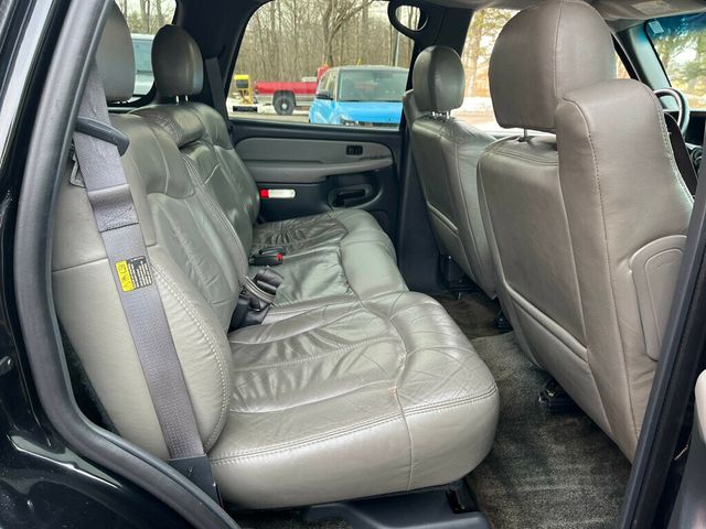 2002 Chevrolet Tahoe Z71 Off Road 4x4 with Rear Barn doors - 22975852 - 44