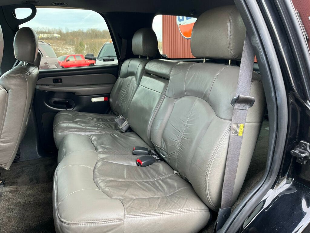 2002 Chevrolet Tahoe Z71 Off Road 4x4 with Rear Barn doors - 22975852 - 49