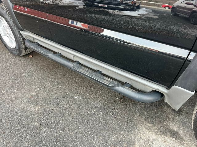 2002 Chevrolet Tahoe Z71 Off Road 4x4 with Rear Barn doors - 22975852 - 60