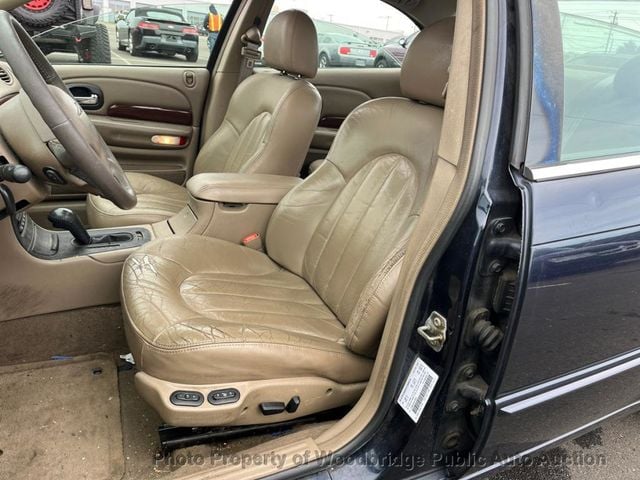 2002 Chrysler 300M 4dr Sedan - 22770557 - 15