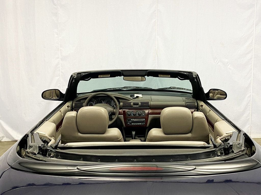 2002 Chrysler Sebring 2dr Convertible LXi - 22932710 - 9