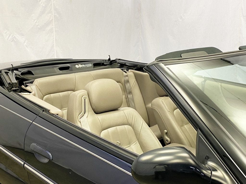 2002 Chrysler Sebring 2dr Convertible LXi - 22932710 - 16