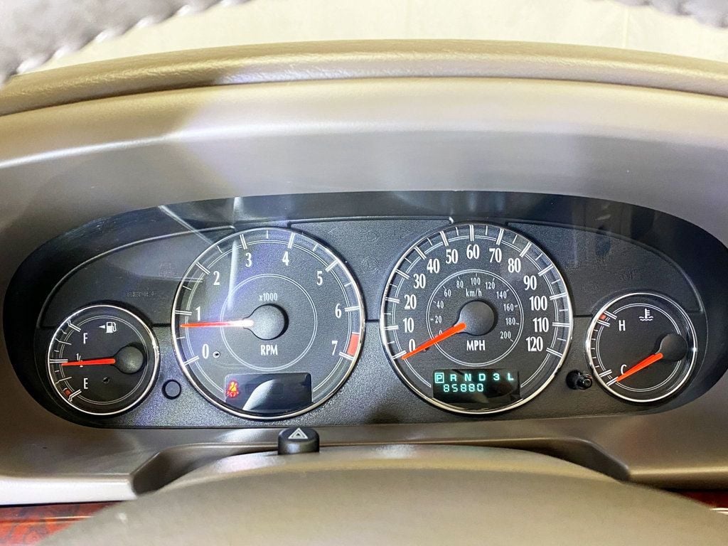 2002 Chrysler Sebring 2dr Convertible LXi - 22932710 - 35