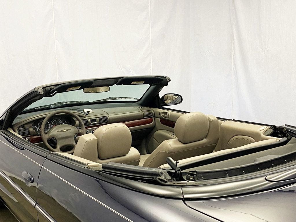 2002 Chrysler Sebring 2dr Convertible LXi - 22932710 - 6