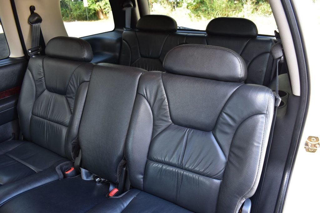 2002 Dodge Durango SLT Plus photo 19