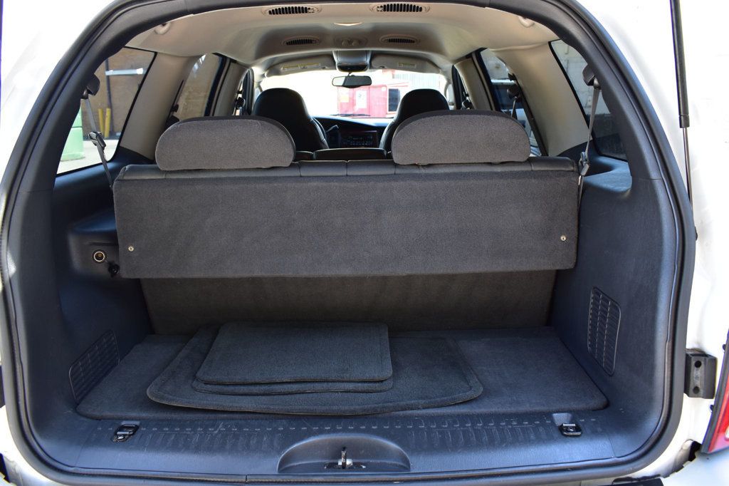 2002 Dodge Durango SLT Plus photo 38