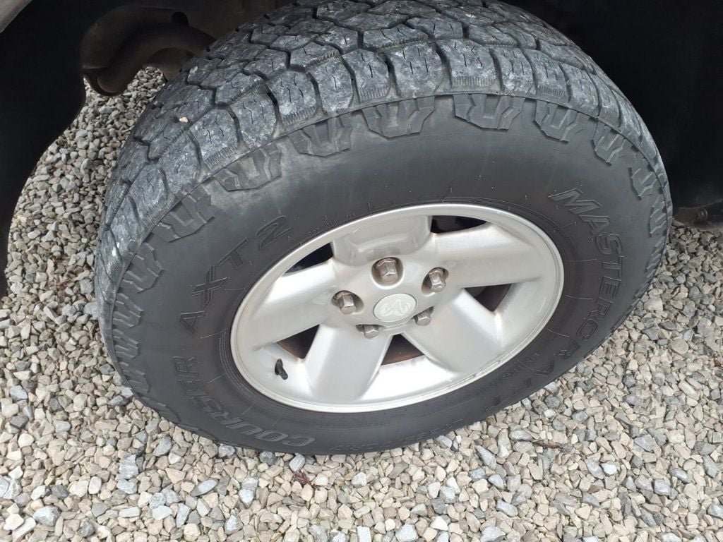 2002 Dodge Ram 1500 Quad Cab  - 22993057 - 4