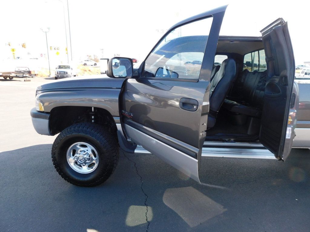 2002 Dodge Ram 2500 LARAMIE - 22556192 - 21