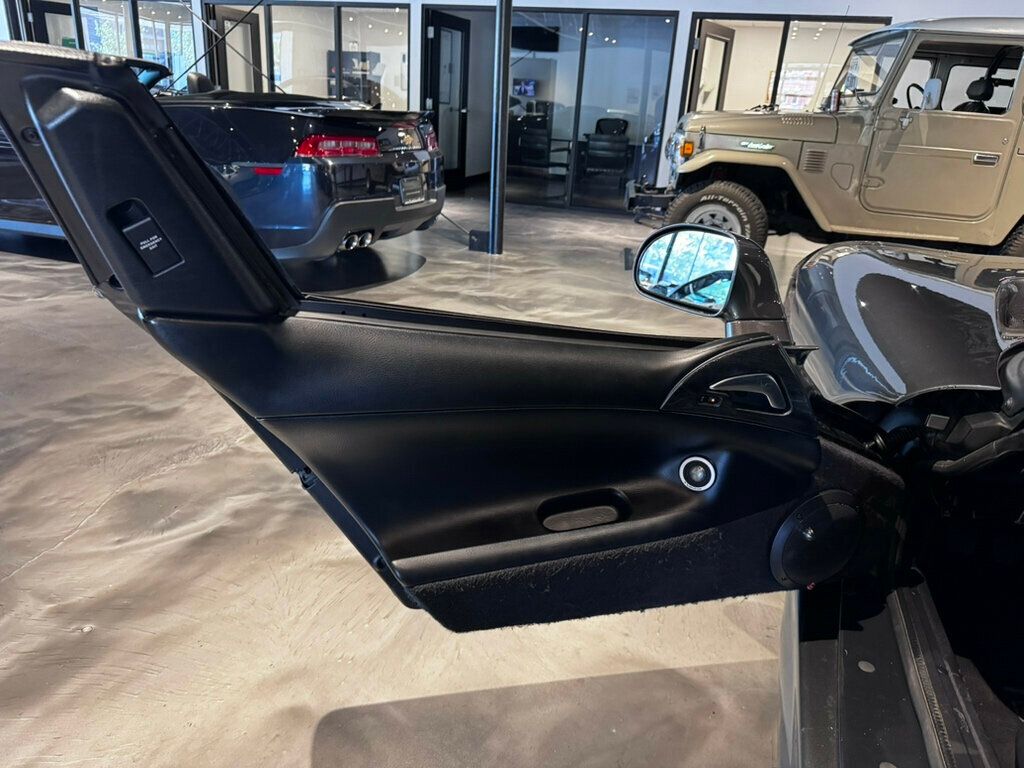2002 Dodge Viper Convertible/6SpeedManual/V10/AlpineAudio/RemoteKeylessEntry/ABS - 23017612 - 9