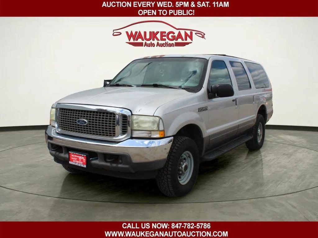 2002 Ford Excursion 137" WB 6.8L XLT 4WD - 23023838 | Video 1