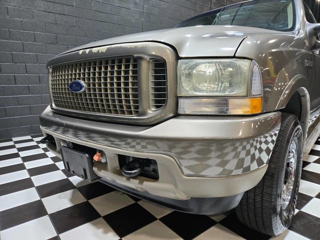 2002 Ford Excursion Limited 4WD 4dr SUV - 22982605 - 29