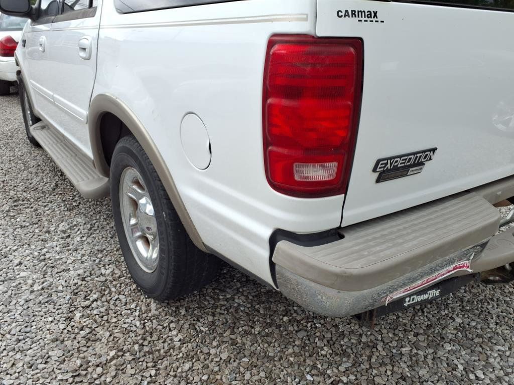 2002 Ford Expedition 119" WB Eddie Bauer - 22969481 - 14
