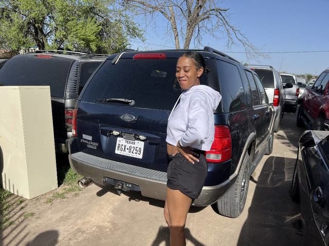 2002 Ford Explorer 4dr 114" WB Eddie Bauer 4WD - 22925824 - 1