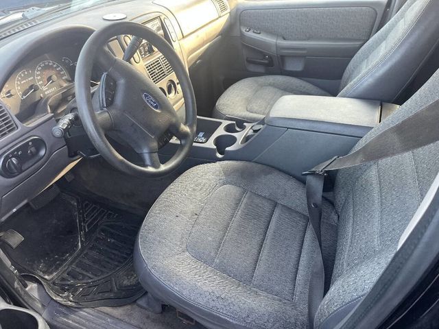 2002 Ford Explorer 4dr 114" WB XLS 4WD - 22795156 - 4