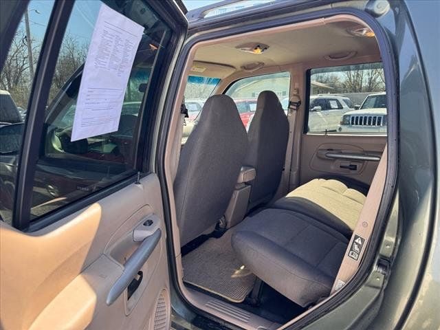 2002 Ford Explorer Sport Trac 4dr 126" WB Value Automatic - 22383464 - 17