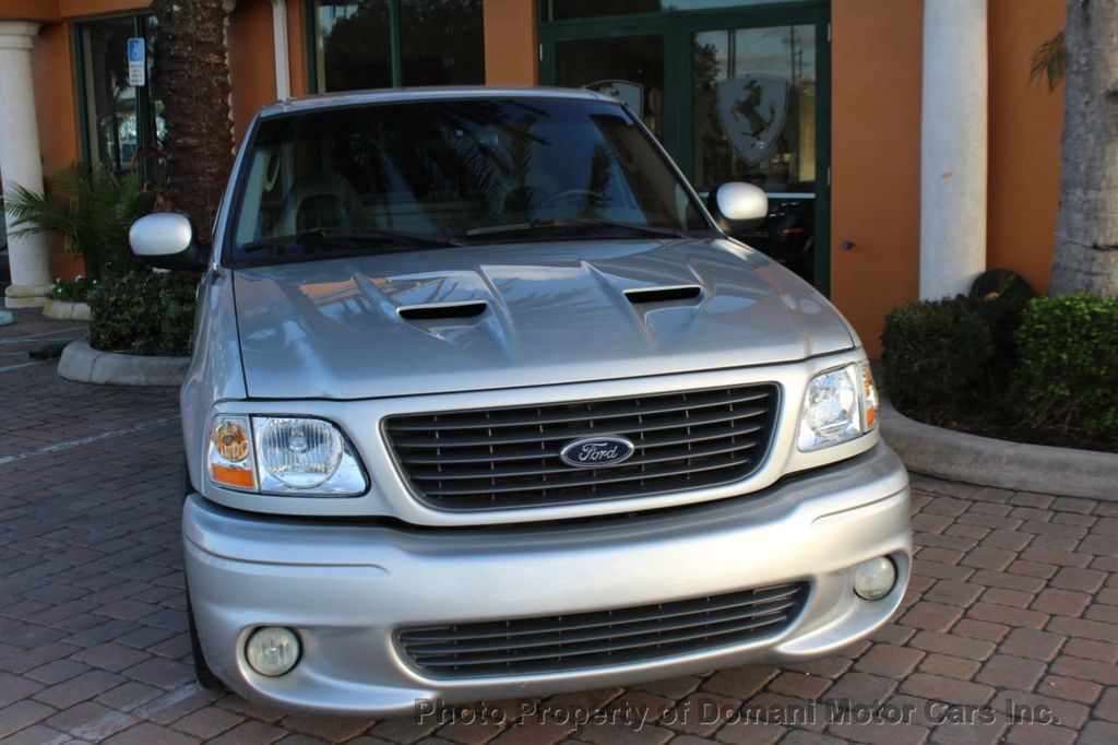 2002 Ford F-150 Lightning photo 23