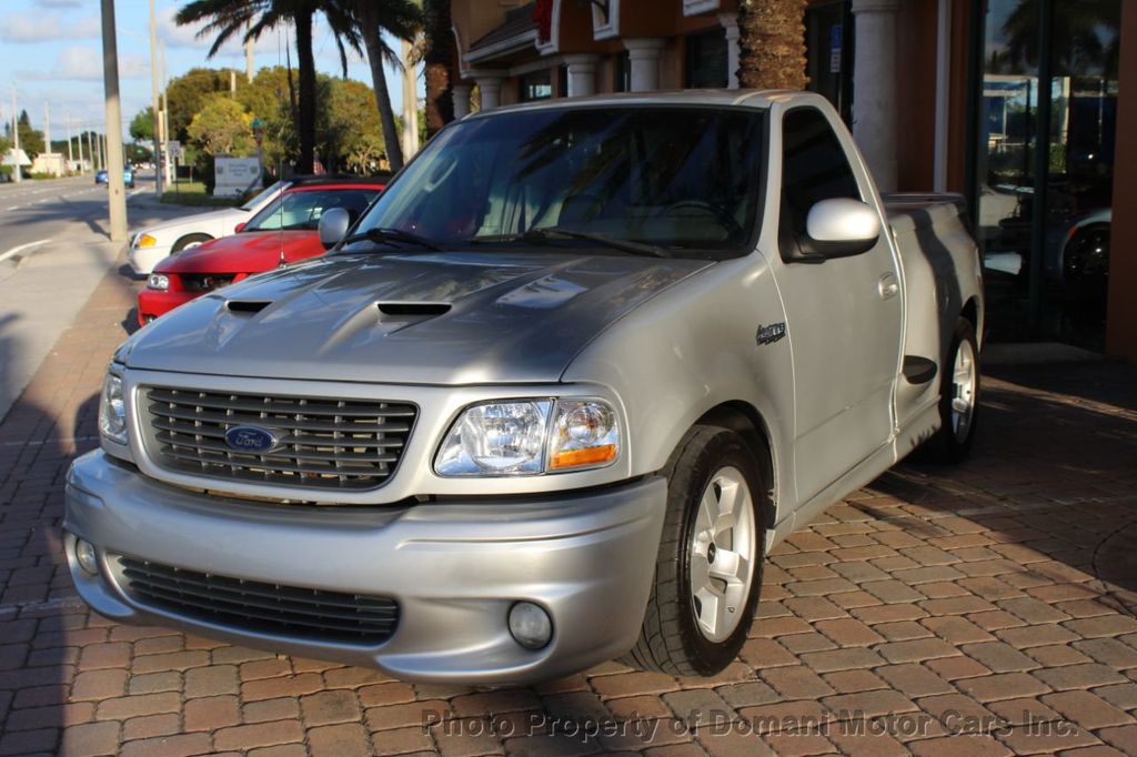 2002 Ford F-150 Lightning photo 26