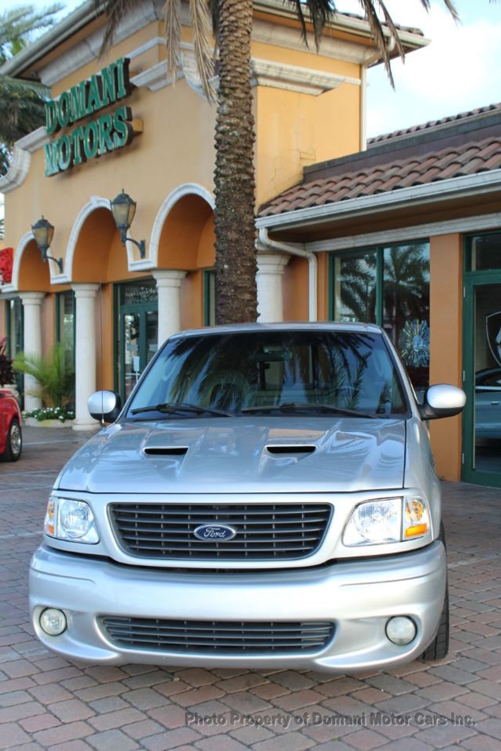 2002 Ford F-150 Lightning photo 4