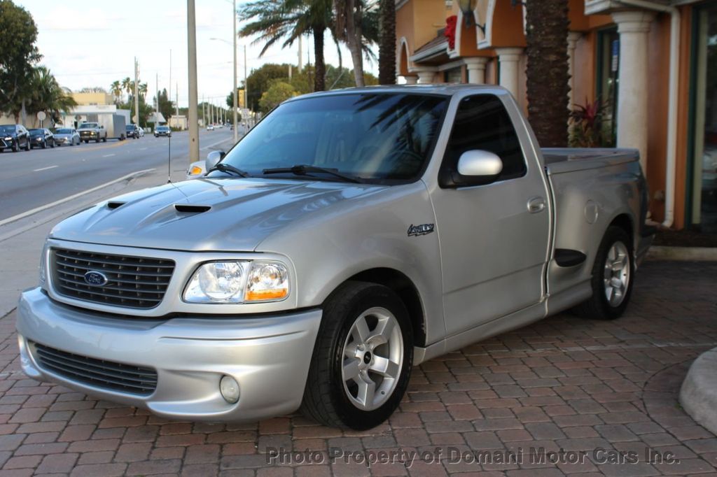 2002 Ford F-150 Lightning photo 5