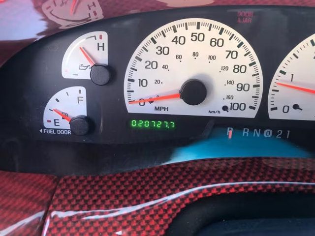 2002 Ford F-150 Evel Knievel styling - Supercharged - 23028775 - 19