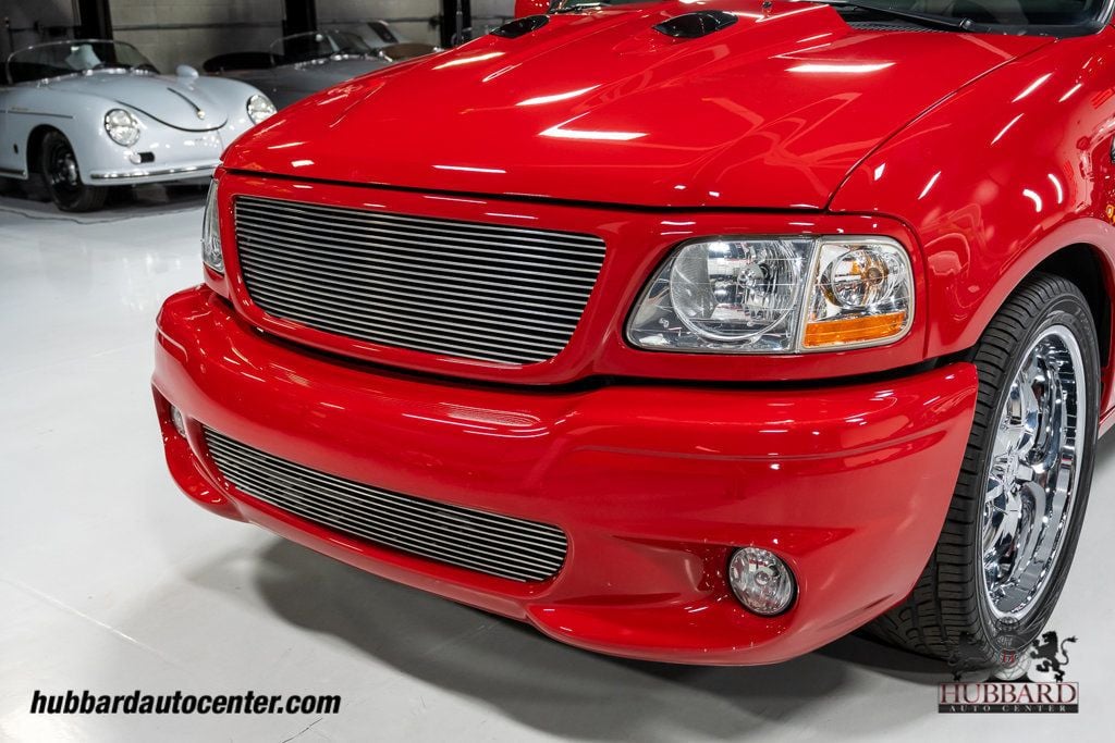 2002 Ford F-150 Reg Cab Flareside 120" Lightning - 22953596 - 30