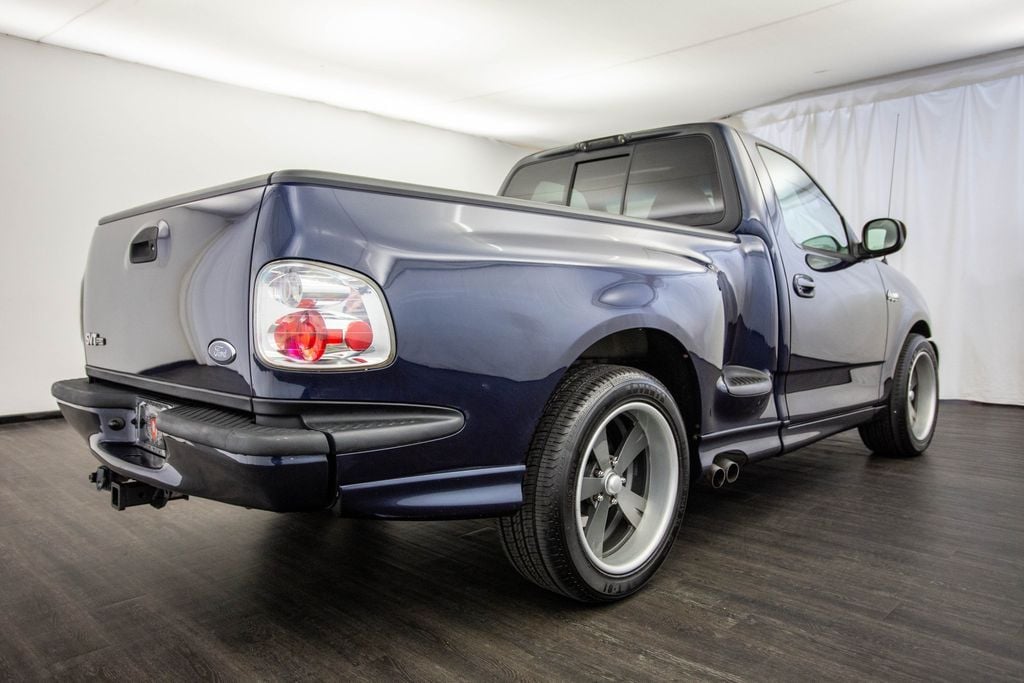 2002 Ford F-150 Reg Cab Flareside 120" Lightning - 23002759 - 23