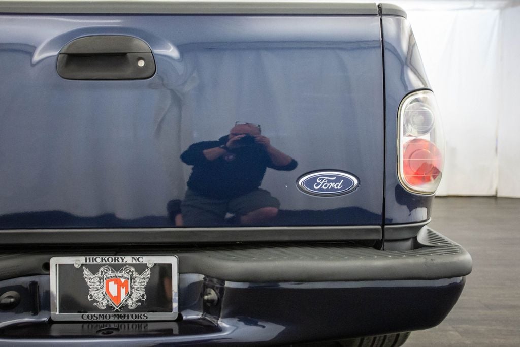 2002 Ford F-150 Reg Cab Flareside 120" Lightning - 23002759 - 32