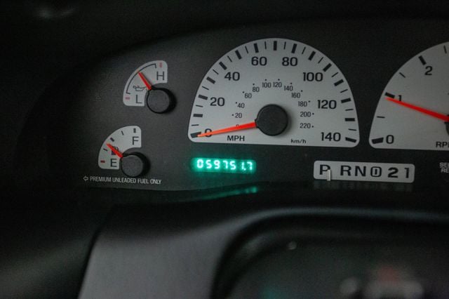2002 Ford F-150 Reg Cab Flareside 120" Lightning - 23002759 - 8
