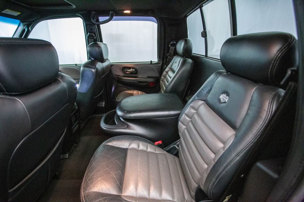 2002 Ford F-150 SuperCrew 139" Harley Davidson - 22964424 - 23