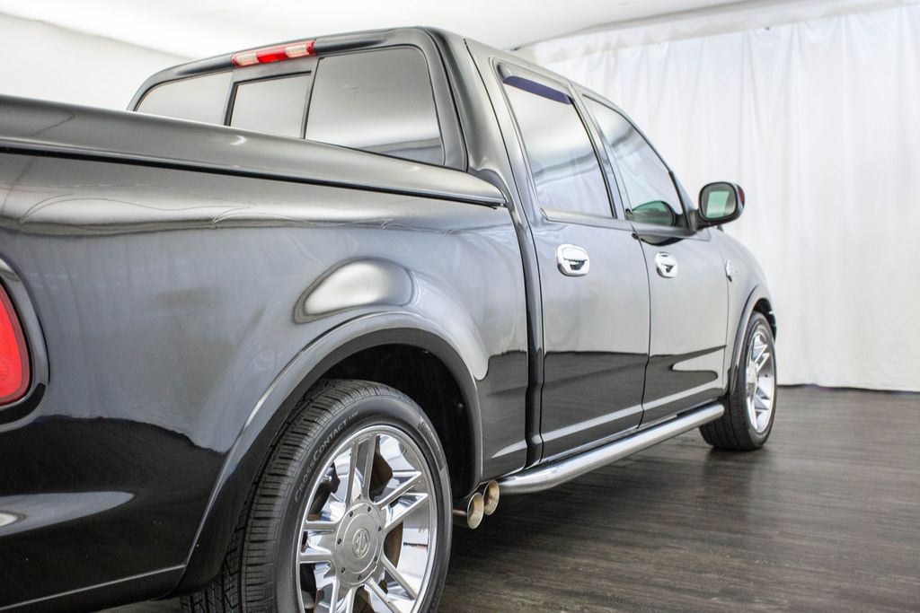 2002 Ford F-150 SuperCrew 139" Harley Davidson - 22964424 - 32