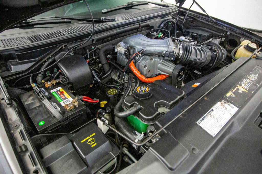 2002 Ford F-150 SuperCrew 139" Harley Davidson - 22964424 - 44