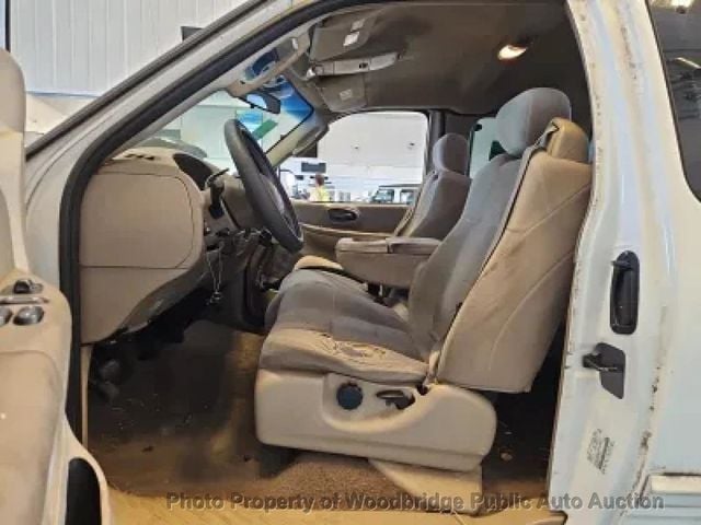 2002 Ford F-150 XLT - 22918673 - 21