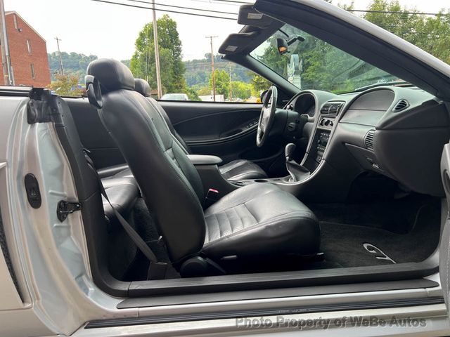 2002 Ford Mustang 2dr Convertible GT Deluxe - 22528241 - 32