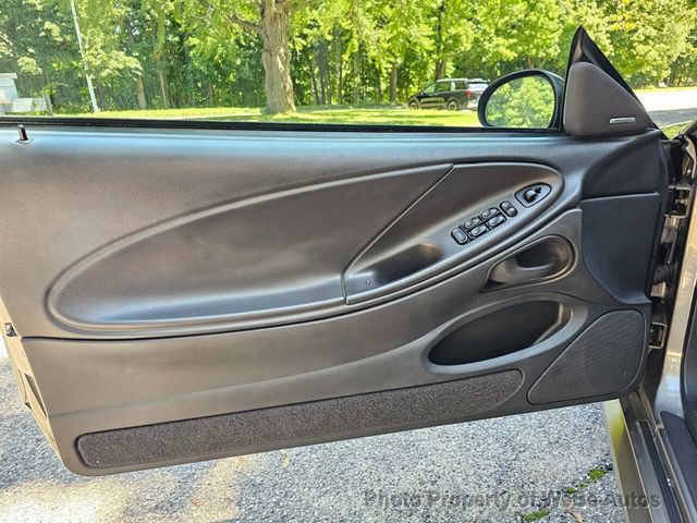 2002 Ford Mustang 2dr Convertible GT Deluxe - 23054664 - 31