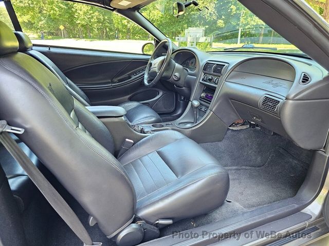 2002 Ford Mustang 2dr Convertible GT Deluxe - 23054664 - 33