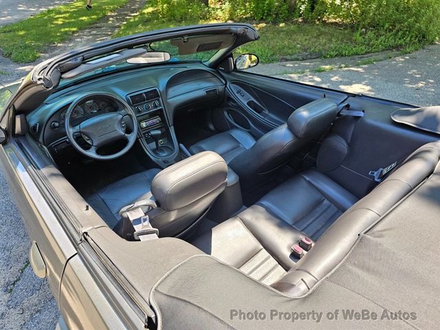 2002 Ford Mustang 2dr Convertible GT Deluxe - 23054664 - 35