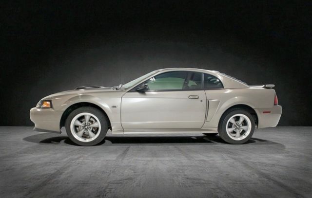 2002 Ford Mustang 2dr Coupe GT Deluxe - 23025267 - 2