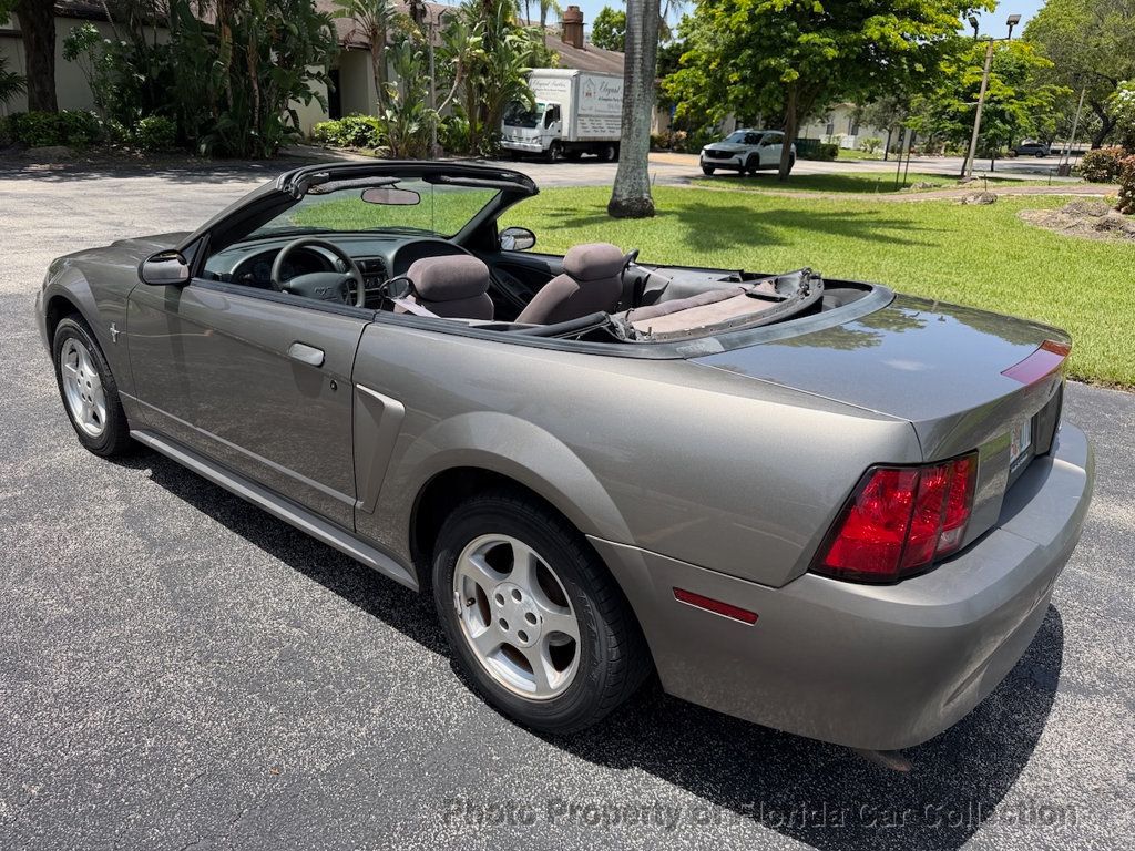 2002 Ford Mustang Deluxe Convertible 3.8L V6 - 23051055 - 2