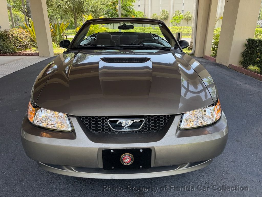 2002 Ford Mustang Deluxe Convertible 3.8L V6 - 23051055 - 34
