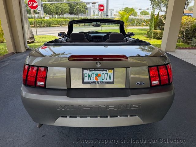2002 Ford Mustang Deluxe Convertible 3.8L V6 - 23051055 - 35
