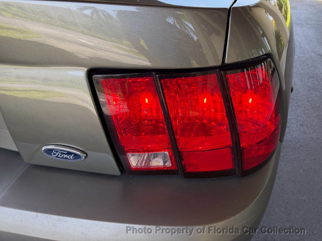 2002 Ford Mustang Deluxe Convertible 3.8L V6 - 23051055 - 43